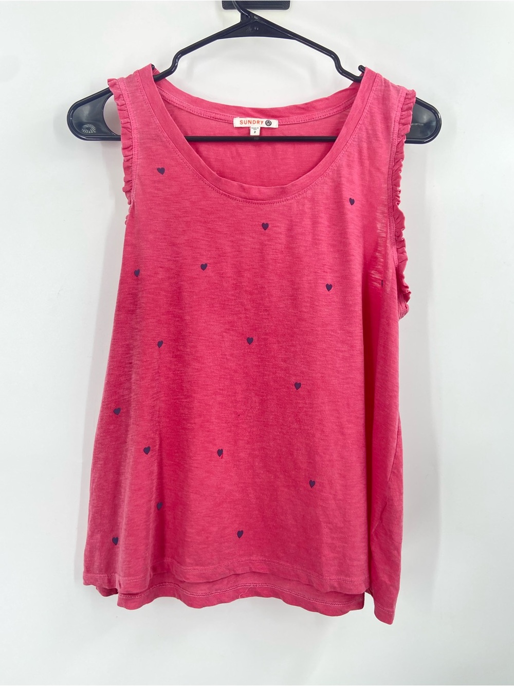 Sundry Pink Sleeveless Ruffle-Trim Heart Tank Medium